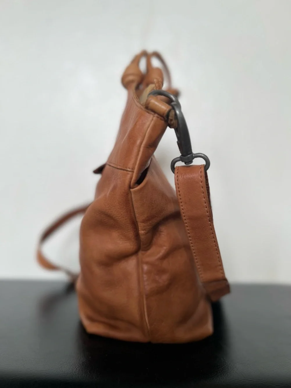 Latico Leathers Cognac Nash Crossbody Handbag - Picture 6 of 15
